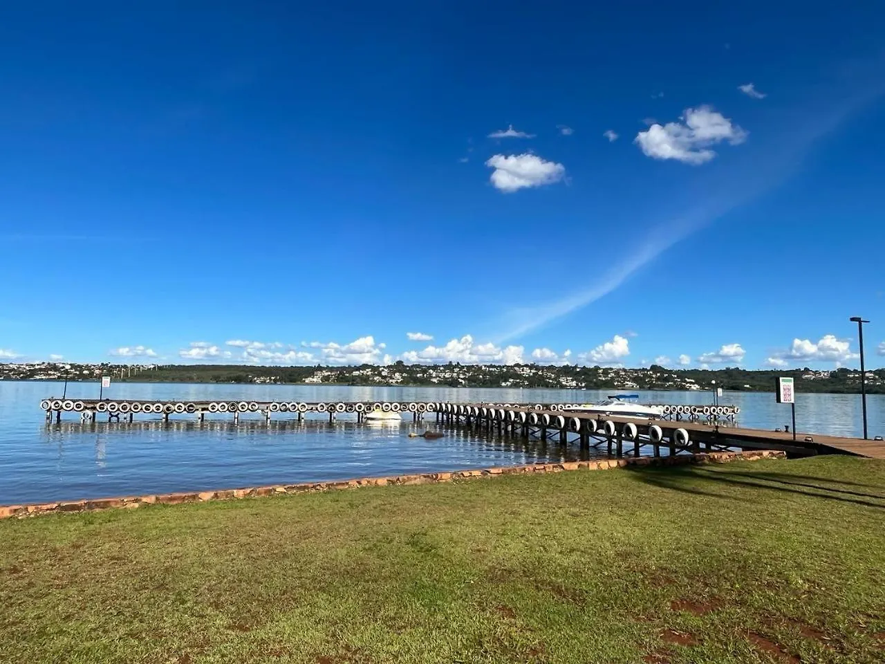 Apartamento Flat Na Beira Do Lago Brasilia Brasil